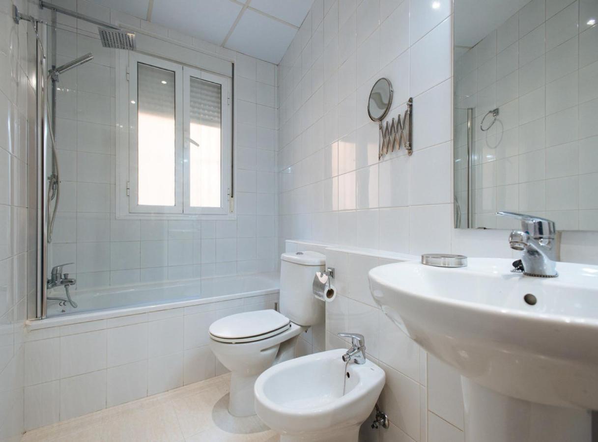 Sol Suite Apartment With Garden Sewilla Zewnętrze zdjęcie