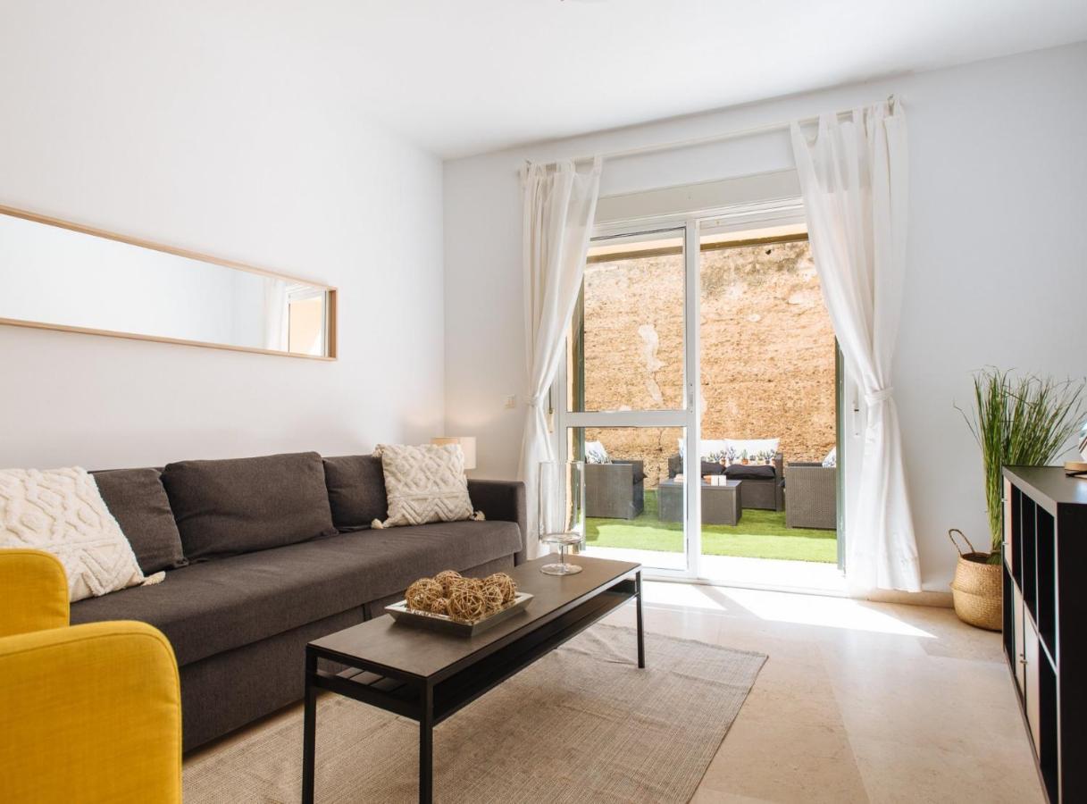 Sol Suite Apartment With Garden Sewilla Zewnętrze zdjęcie