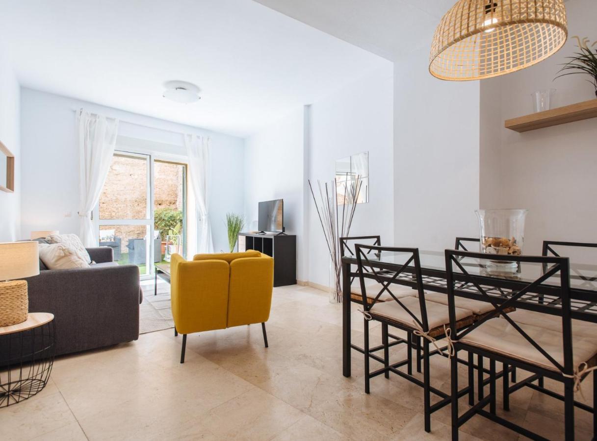 Sol Suite Apartment With Garden Sewilla Zewnętrze zdjęcie